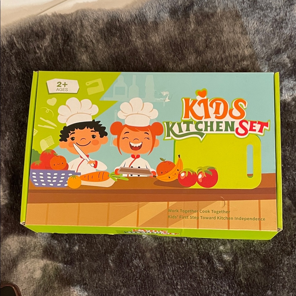 Kids Kitchen Set - Green